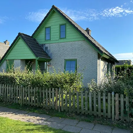 Vakantiehuis Strandparel 041 *